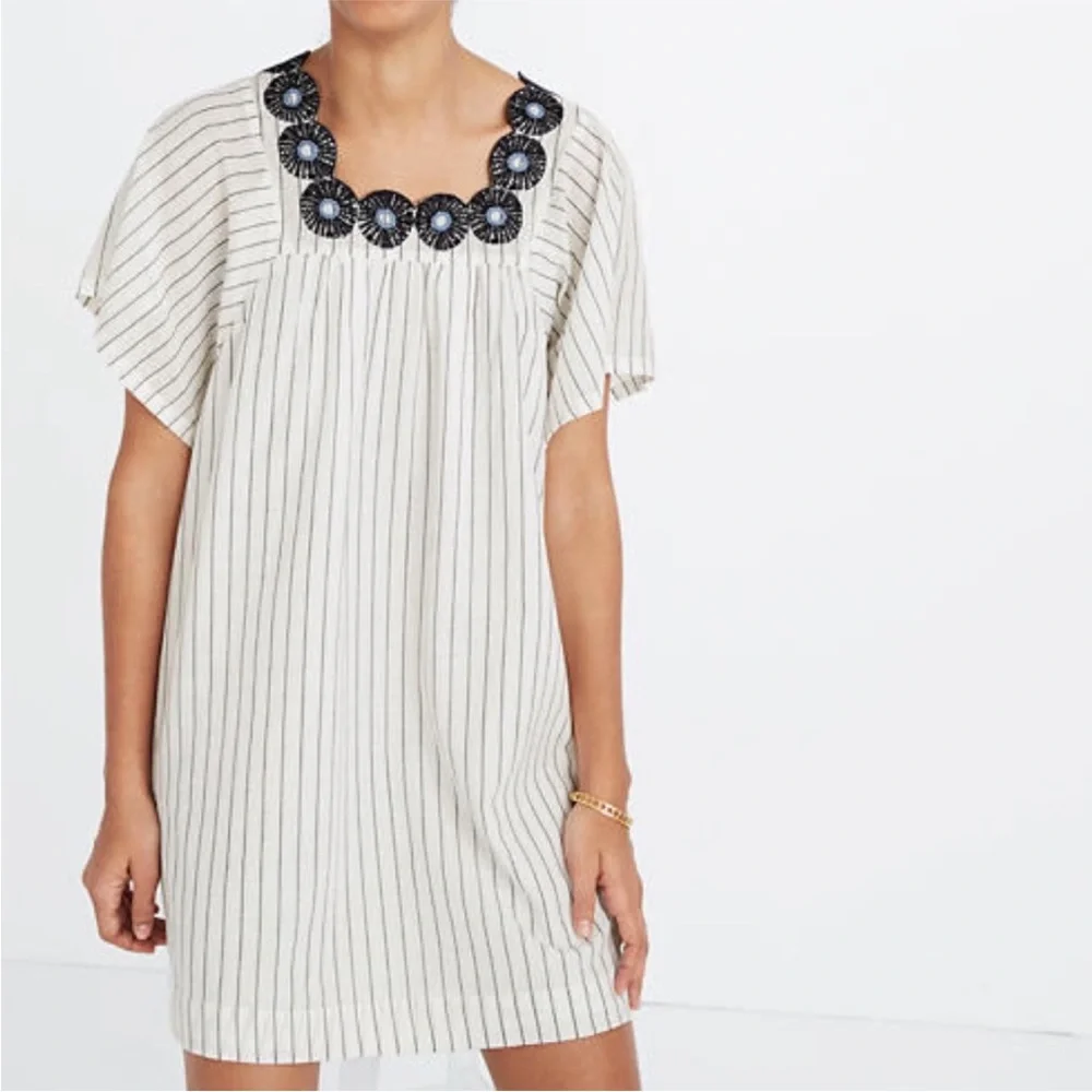 Madewell Linen Embroidered Butterfly Dress SZ XS White Navy Pinstripe - Picture 4 of 15